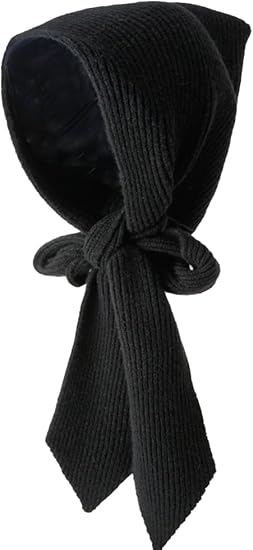 Gestrickter Schal mit Kapuze